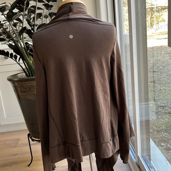 VGUC light brown Lululemon jersey cardigan - Picture 5 of 6
